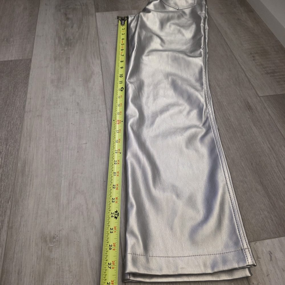 House of Harlow 1960 Silver Faux Leather Pants Size 2 Metallic Straight Leg - Picture 11 of 16